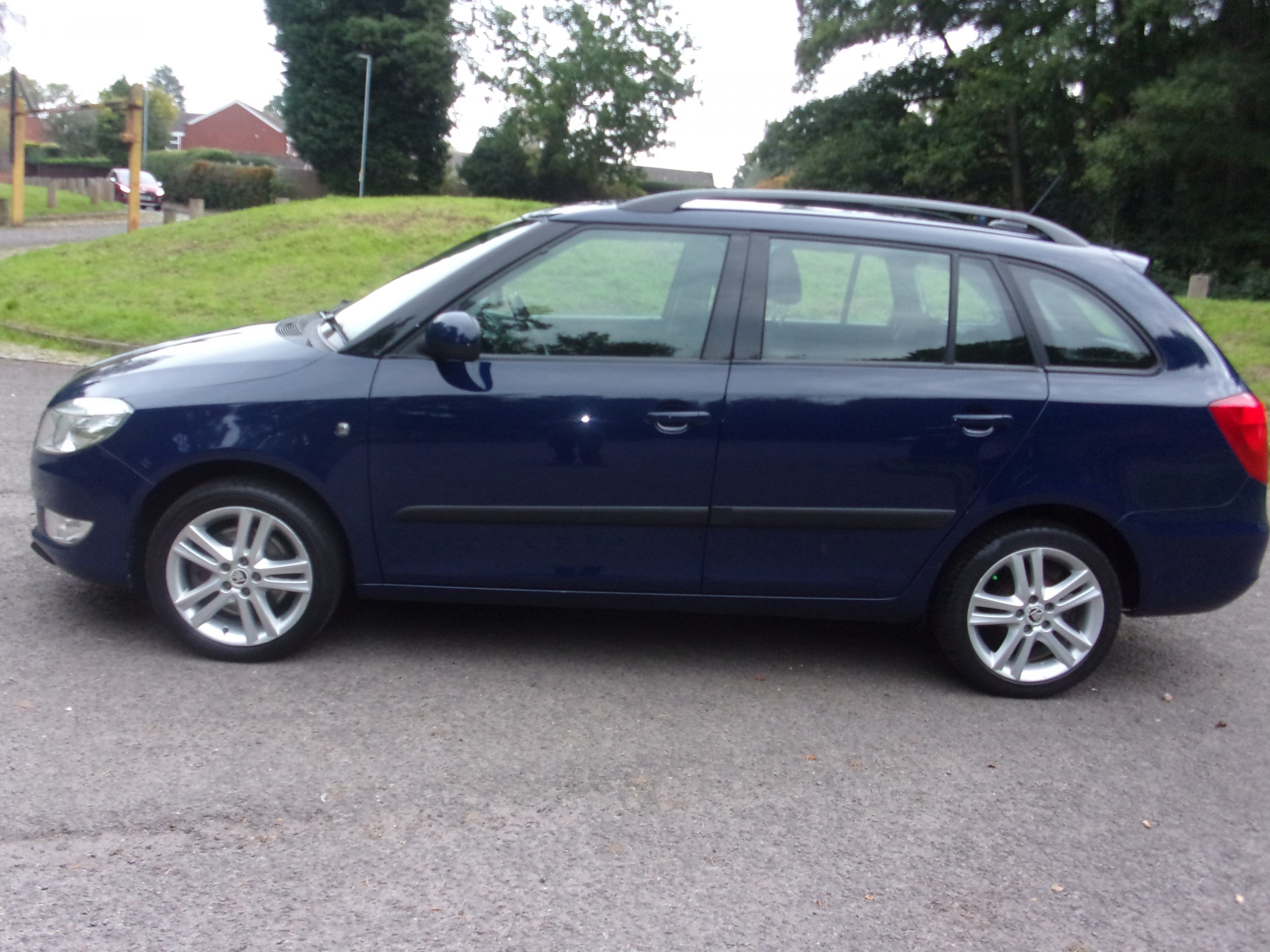 2014 63 Skoda Fabia Elegance 1.6cc TDI CR 105 Bhp Estate