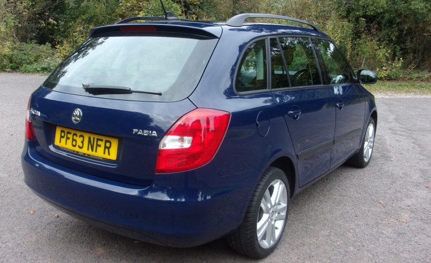 2014 63 Skoda Fabia Elegance 1.6cc TDI CR 105 Bhp Estate