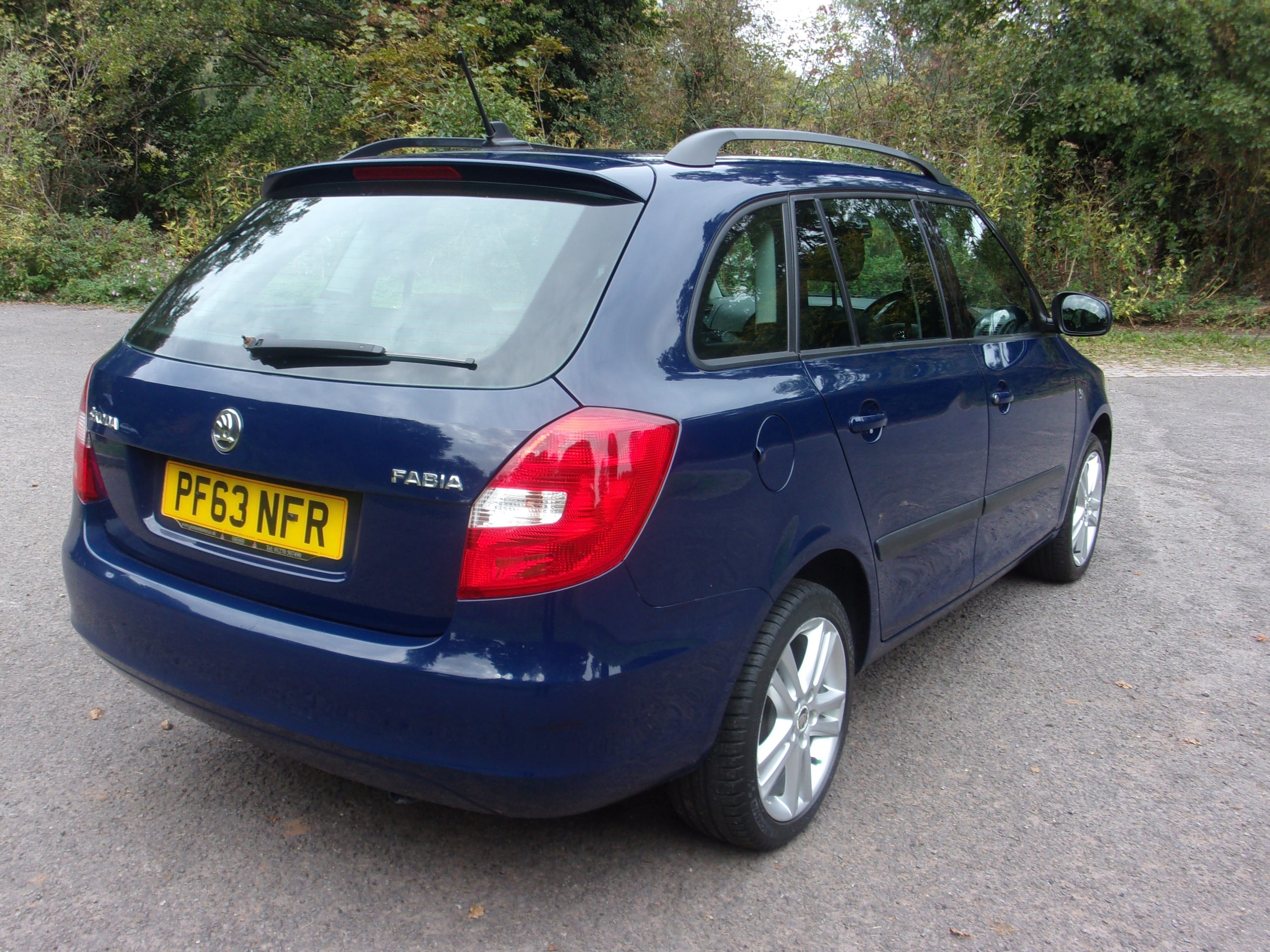 2014 63 Skoda Fabia Elegance 1.6cc TDI CR 105 Bhp Estate