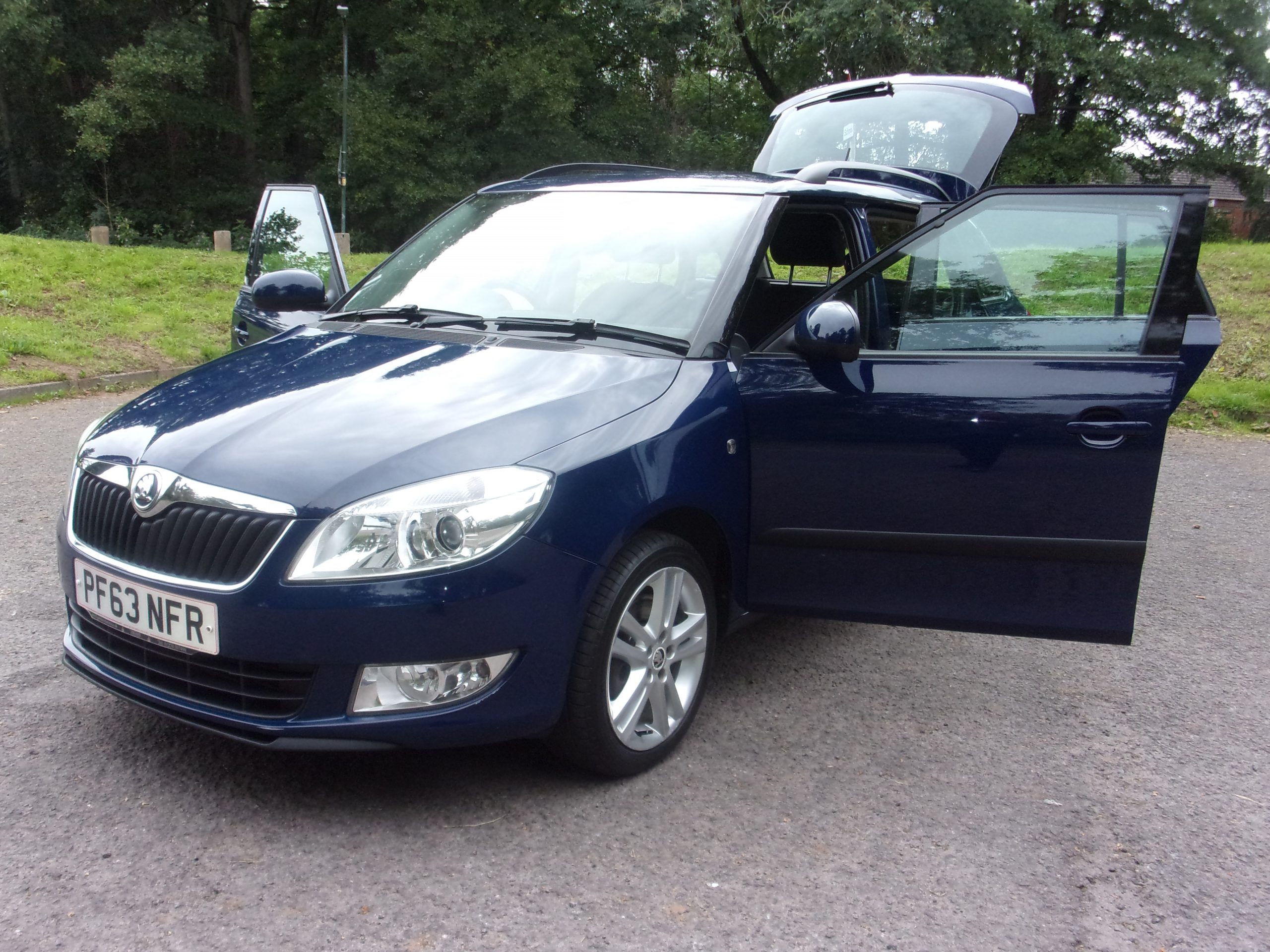 2014 63 Skoda Fabia Elegance 1.6cc TDI CR 105 Bhp Estate