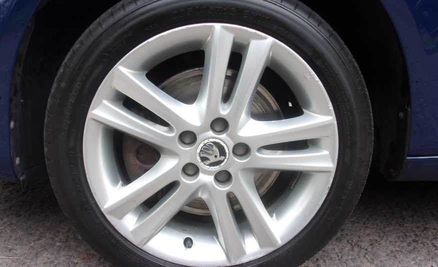 2014 63 Skoda Fabia Elegance 1.6cc TDI CR 105 Bhp Estate