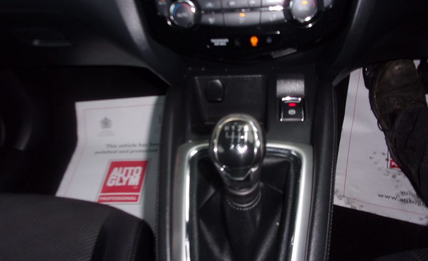 2015 15 Nissan Qashqai 1.2cc N-TEC DIG-T