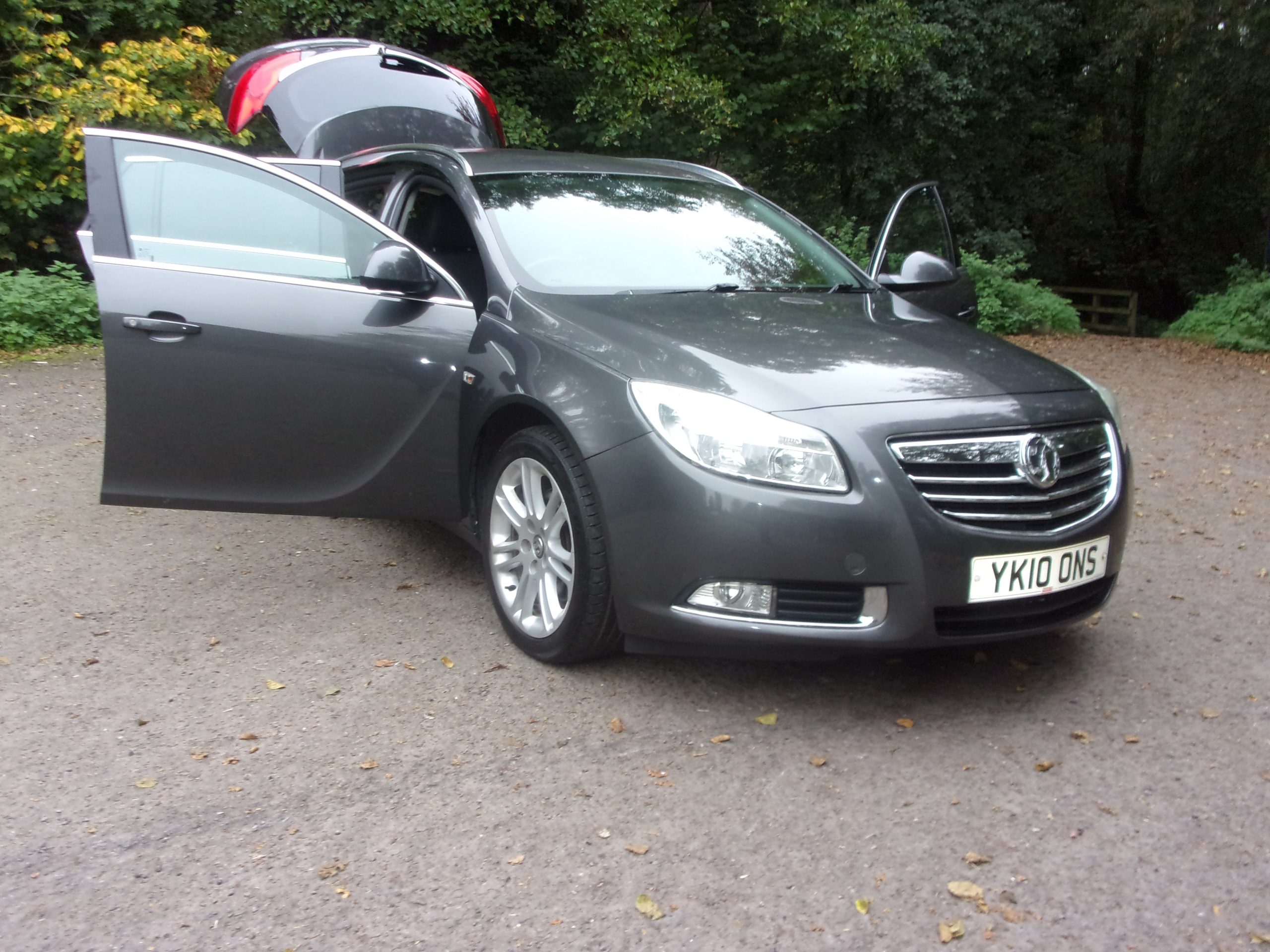 2010 10 Vauxhall Insignia Exclusive 2.0cc 160 Bhp CDTI Estate