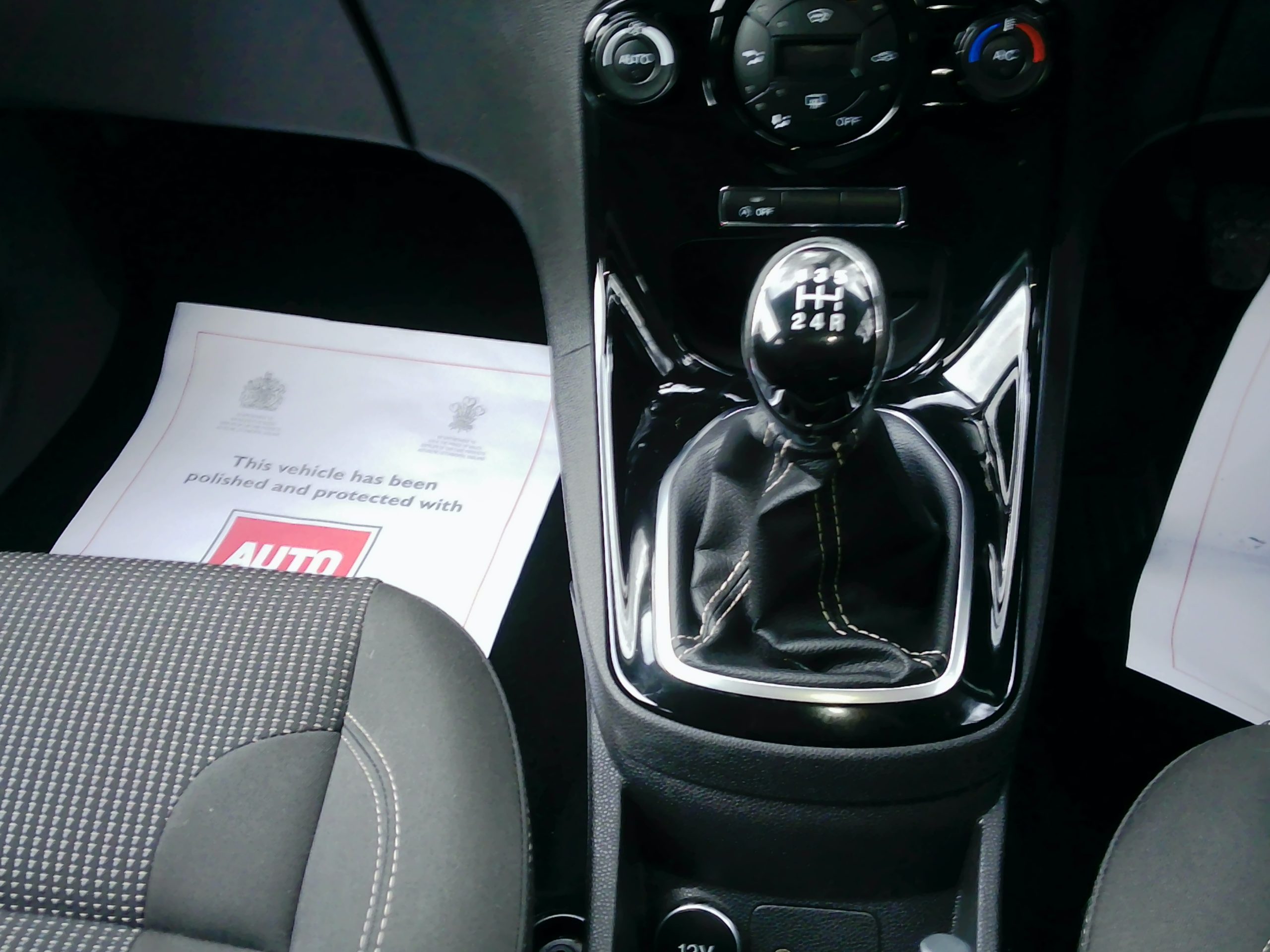 2015 65 Ford Fiesta 1.0cc Titanium Turbo 5 Door