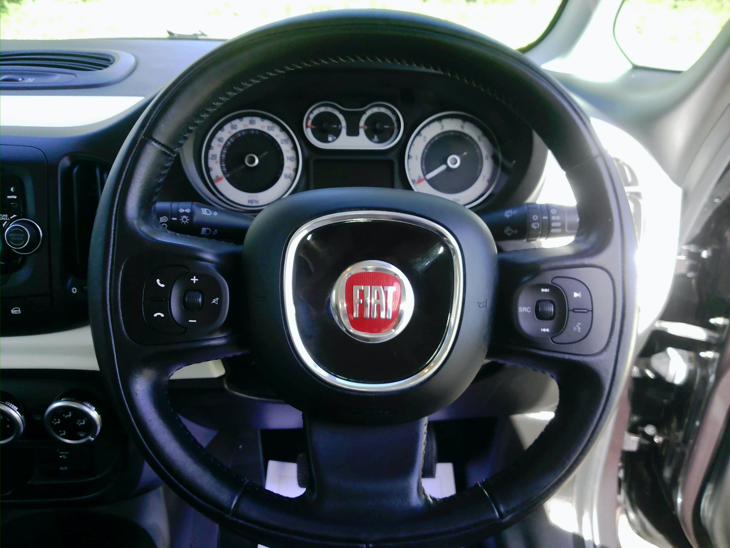 2015 15 Fiat 500L Trekking 1.4cc 5 Door