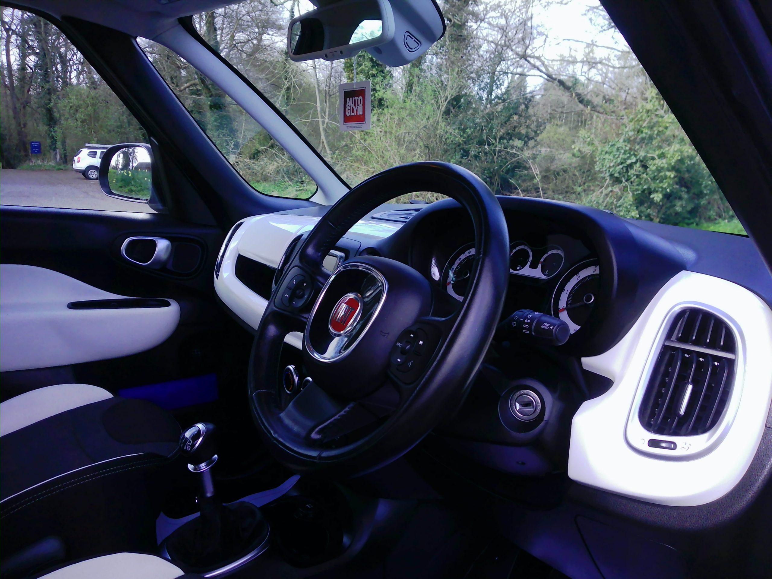 2015 15 Fiat 500L Trekking 1.4cc 5 Door